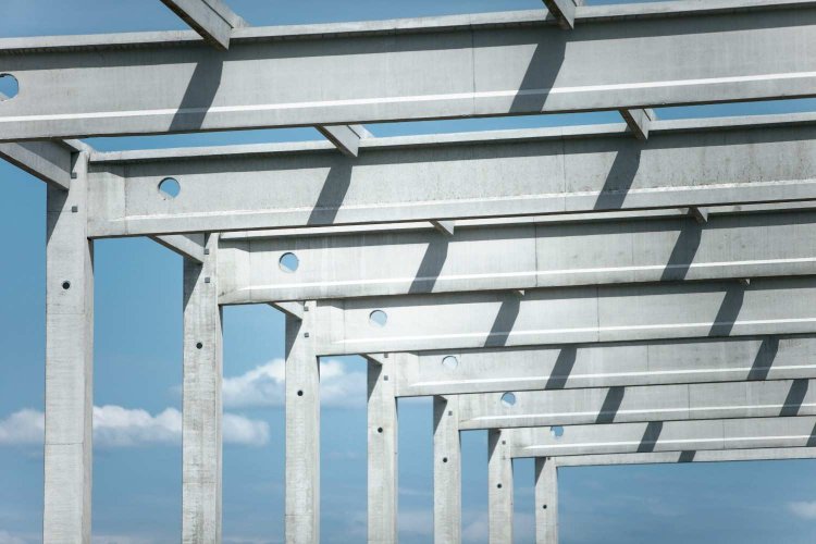 Joist Girders vs Open Web Joists: Coordinating Design for Large Spans
