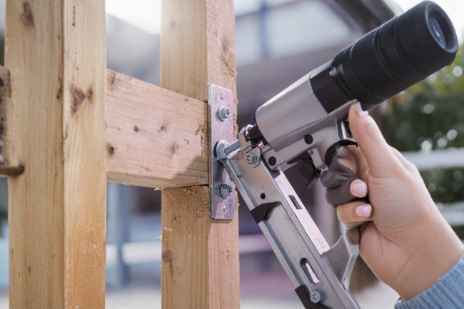Material Selection Guide for Long-Lasting Wood Nailer Systems