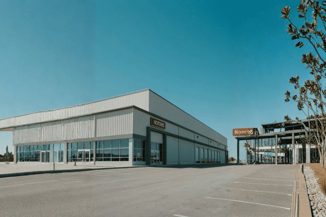 Roof Deck Detailing for Retail and Big-Box Stores