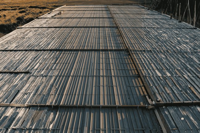 Roof Deck Direction Planning for Large Bay Structures