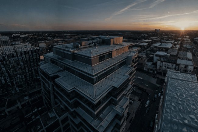 Roof Deck Layouts for Multi-Level Roof Conditions