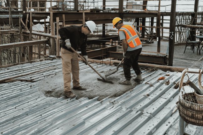 Floor Deck Coordination with Pour Sequence Planning