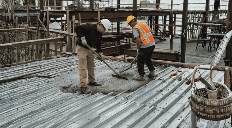 Floor Deck Coordination with Pour Sequence Planning